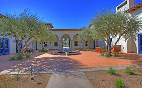 Lv217 Superb 2 Bedroom Overlooking The Lap Pool